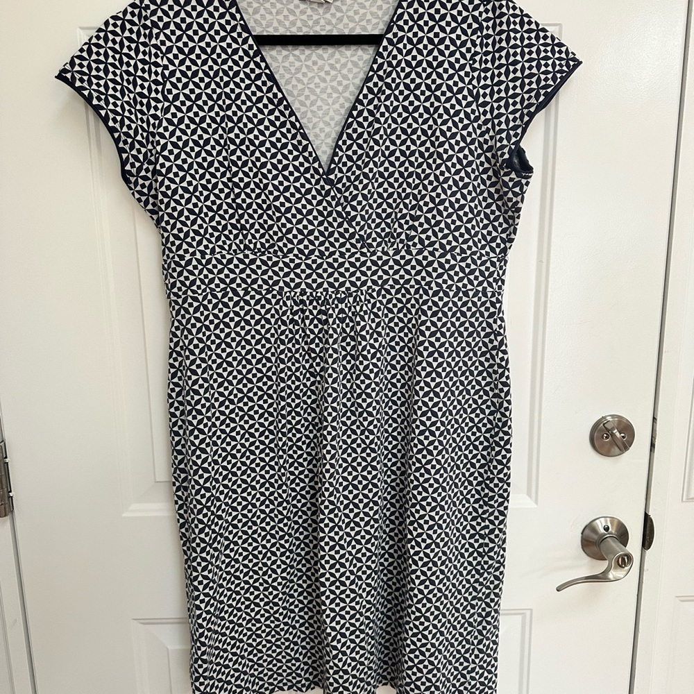 Boden Navy and White Midi Casual Jersey Dress with V-Neck